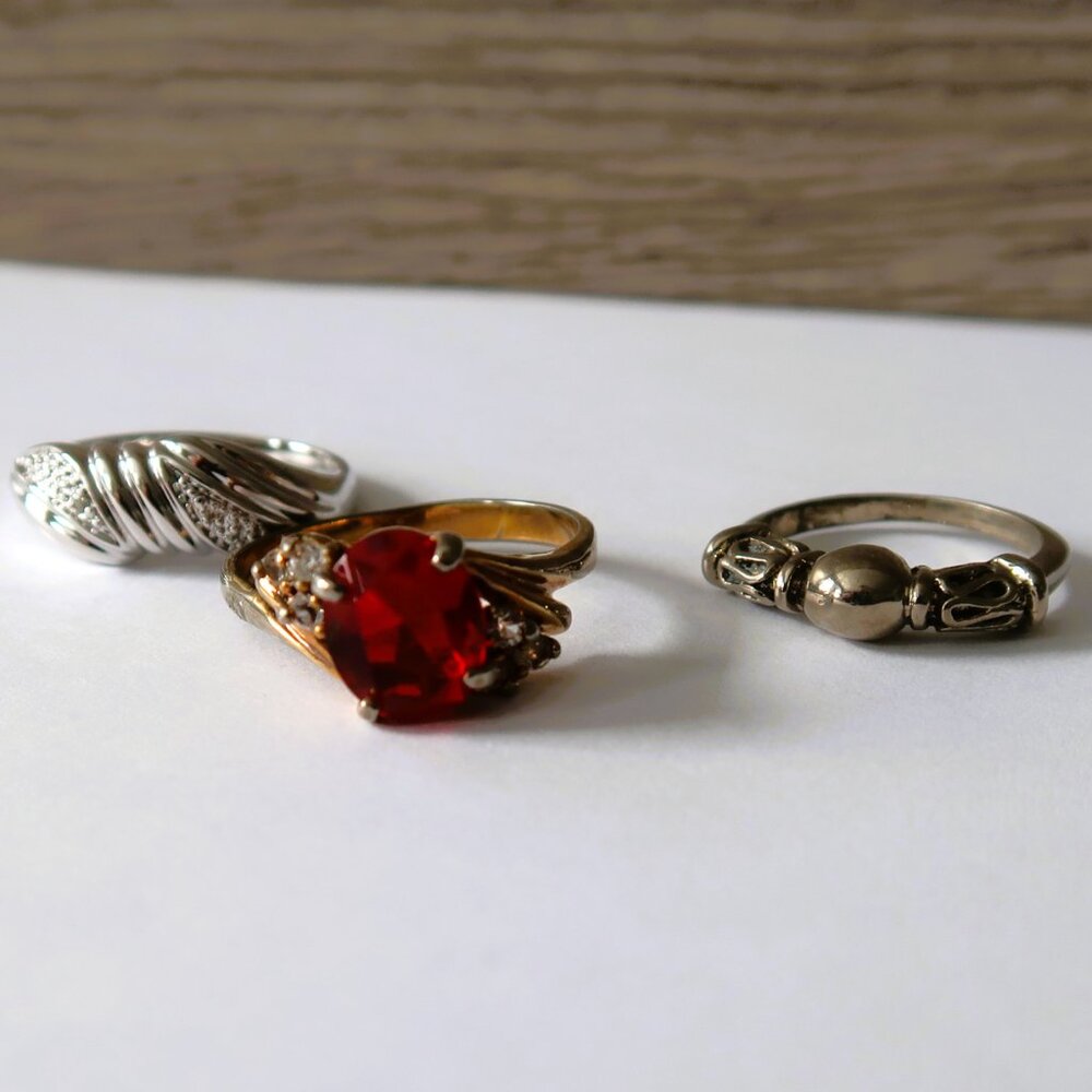 3 Pc Men's Ring Bundle Mixed Gold Silver Tone Sizes 6-9.75 - Picture 4 of 10